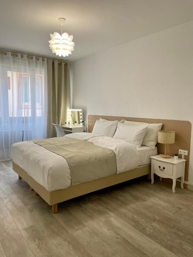 Cozy Appartement Halles Страсбург Екстериор снимка