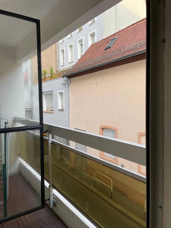 Cozy Appartement Halles Страсбург Екстериор снимка